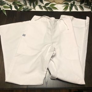 Women’s white scrub pants EUC